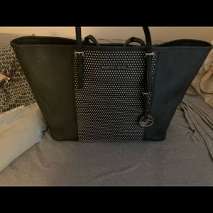 Black michael kors tote